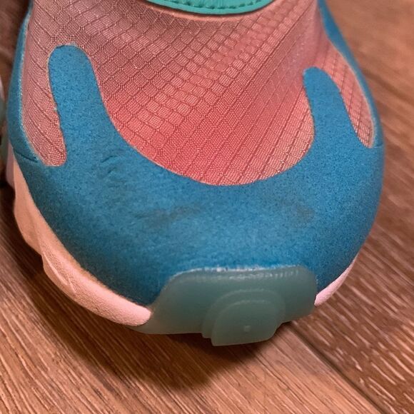 Nike Air Max 270 React 'Electro Green Lagoon’ - Picture 10 of 10